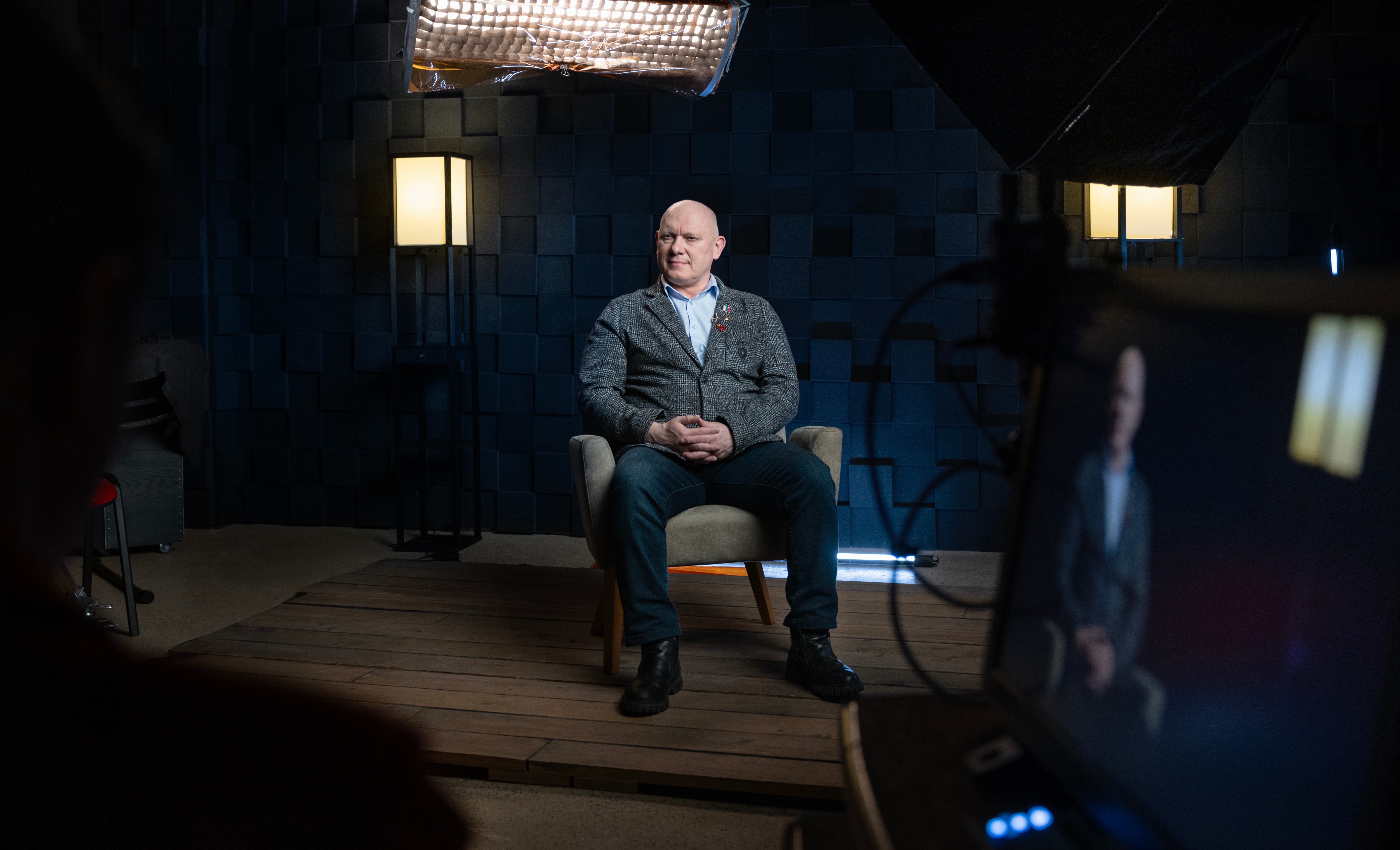 Олег Артемьев