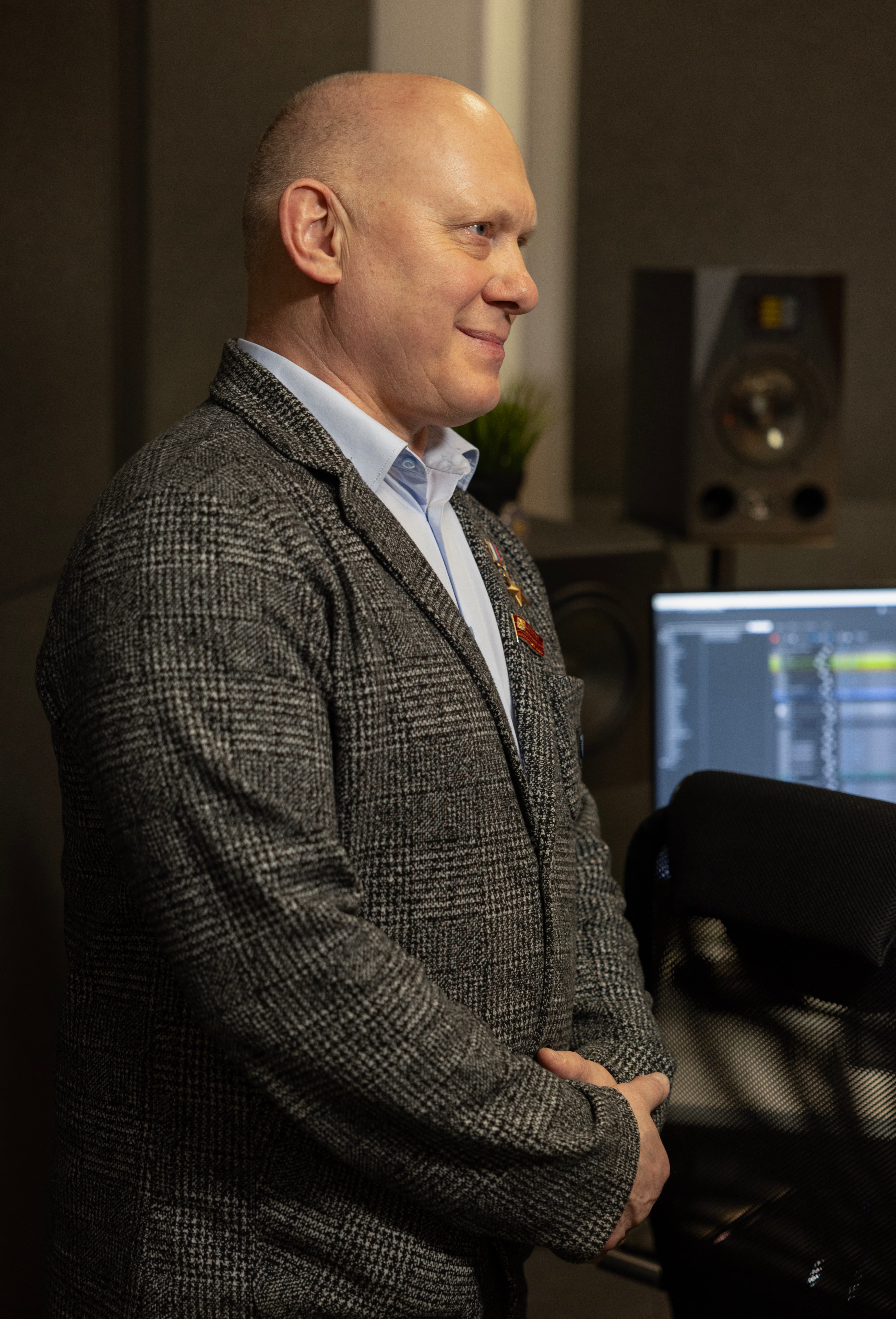 Олег Артемьев